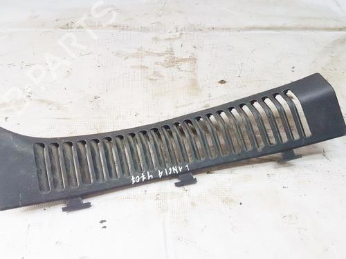 Used Air vent Air vent LANCIA PHEDRA (179_) 2.0 JTD (179.AXE1A) (107 hp) 33523526 33523526