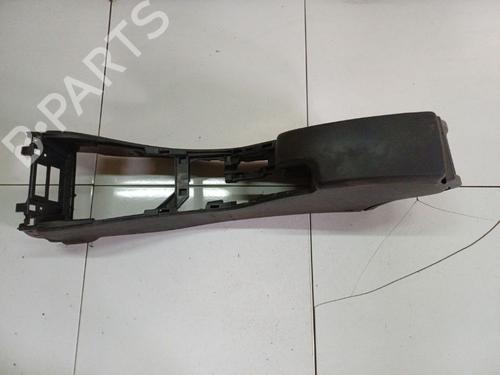 Midtkonsoll Midtkonsoll RENAULT MEGANE III Hatchback (BZ0/1_, B3_) 1.9 dCi (BZ0N, BZ0J) (131 hp) 39701344 39701344