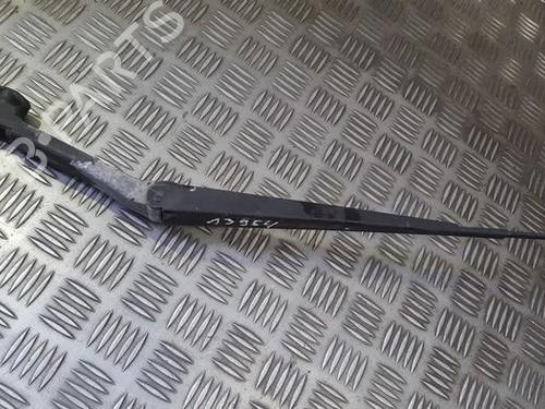 Used Front windshield wiper arm Front windshield wiper arm MITSUBISHI SPACE RUNNER (N6_W, N7_W) 2.0 (N63W) (136 hp) 33495738 33495738
