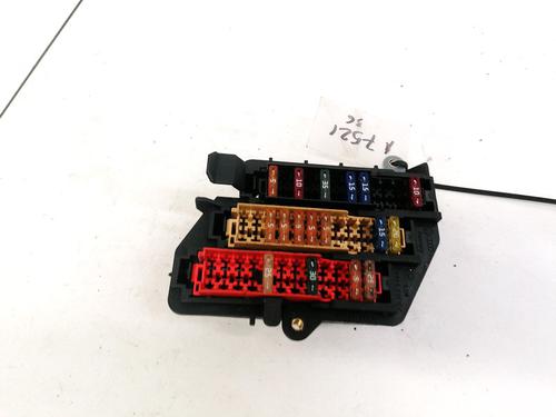 Used Fuse box AUDI A6 C6 (4F2) 2.0 TDI (140 hp) 32896633
