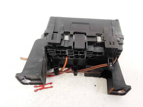 Used Fuse box Fuse box OPEL CORSA D (S07) 1.2 (L08, L68) (80 hp) 32949283 32949283