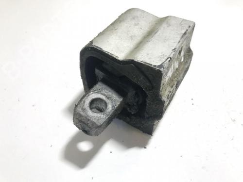 Engine mount MERCEDES-BENZ C-CLASS (W203) C 200 CDI (203.004) | BP33503532M89 - Image 2