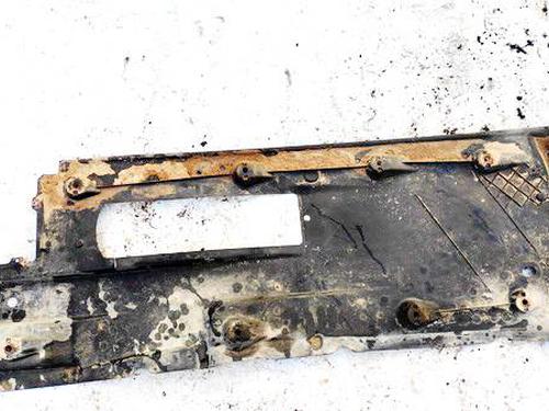 Used Underbody protection Underbody protection VW GOLF VI (5K1) 1.4 (80 hp) 35331345 35331345