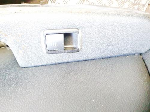 switch-mercedes-benz-e-class-w212-2009-2010-2011-2012-2013-2014-2015-2016-32916073 main image