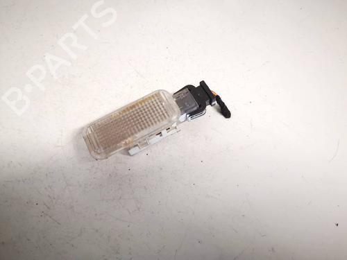 interior-roof-light-audi-a8-d3-4e2-4e8-2002-2003-2004-2005-2006-2007-2008-2009-2010-35146453 main image