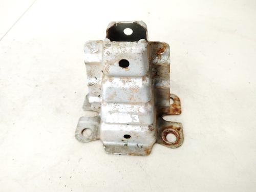Used Front bumper bracket Front bumper bracket 35497789 35497789