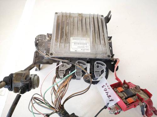 Used Engine control unit (ECU) Engine control unit (ECU) RENAULT MEGANE II (BM0/1_, CM0/1_) 1.5 dCi (BM02, BM13, BM2A, CM02, CM13) (101 hp) 32917888 32917888