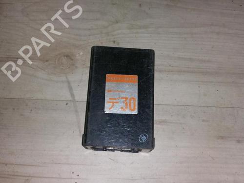 Used Electronic module Electronic module VW GOLF III (1H1) 1.4 (55 hp) 33480515 33480515