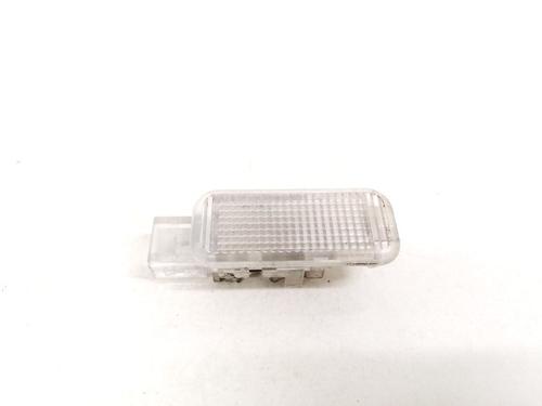 interior-roof-light-audi-a6-c5-4b2-4b4-1997-1998-1999-2000-2001-2002-2003-2004-2005-35550259 main image