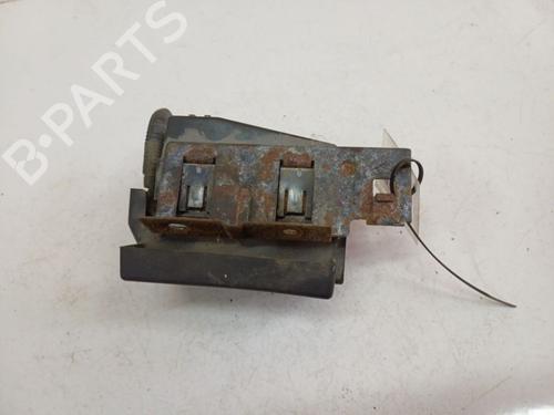 Fuse box CHEVROLET CAPTIVA (C100, C140) 2.0 D 4WD | BP32536936E1 - Image 3