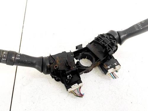 Used Warning switch Warning switch TOYOTA YARIS (_P9_) 1.3 VVT-i (NCP90_, NCP90R) (86 hp) 35263420 35263420