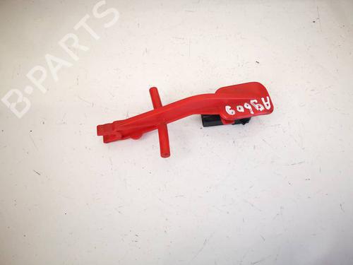 Used Support Support VOLVO V70 I (875, 876) 2.5 TDI (140 hp) 32964381 32964381