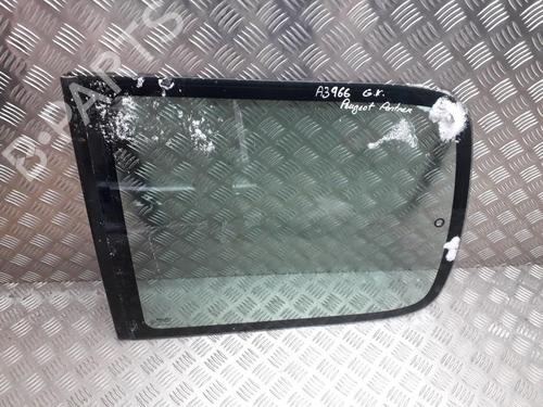 Used Rear left quarter glass Rear left quarter glass PEUGEOT PARTNER Platform/Chassis (5_, G_) 1.9 D (69 hp) 35706903 35706903