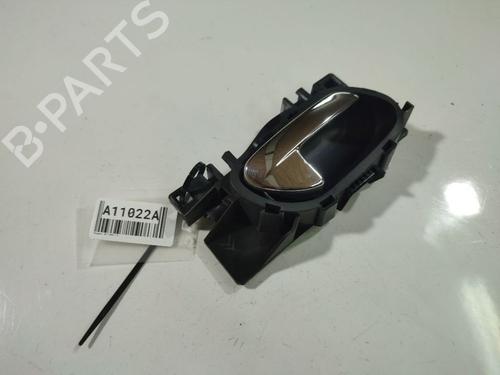 Used Front right interior door handle Front right interior door handle 34857065 34857065