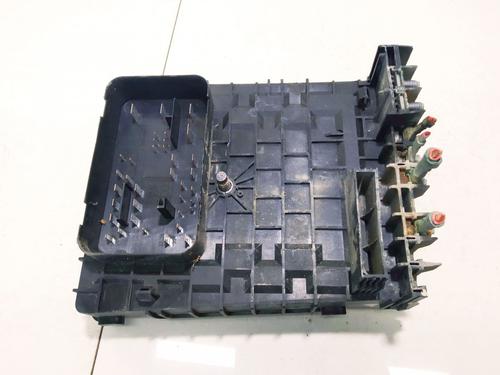 Used Fuse box Fuse box VW PASSAT B6 (3C2) 2.0 FSI (150 hp) 33061136 33061136