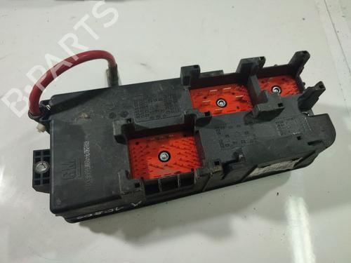 Fuse box OPEL VECTRA C (Z02) 2.0 DTI 16V (F69) | BP32536132E1 - Image 3