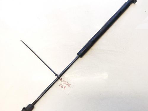 tailgate-lift-support-ford-focus-ii-da_-hcp-dp-2004-2005-2006-2007-2008-2009-2010-2011-2012-2013-35881413 main image