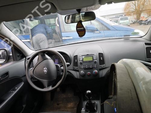 Electronic module HYUNDAI i30 Estate (FD) 1.6 CRDi | BP32530758M83