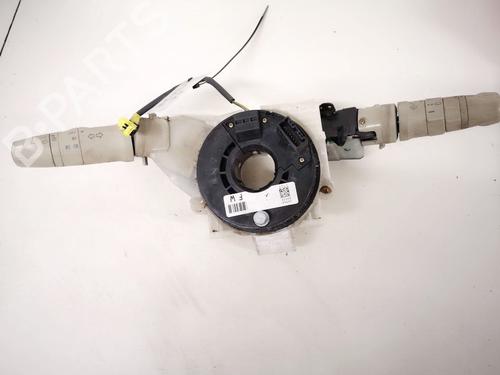 Used Warning switch Warning switch NISSAN MICRA III (K12) 1.2 16V (80 hp) 35569646 35569646