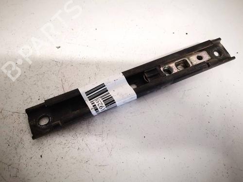 Used Support Support CITROËN BERLINGO / BERLINGO FIRST MPV (MF_, GJK_, GFK_) 1.6 HDI 75 (MF9HW, GJ9HWC, GF9HWC, GN9HWC) (75 hp) 32624073 32624073