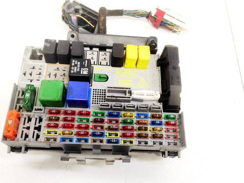 fuse-box-opel-astra-g-hatchback-t98-1998-1999-2000-2001-2002-2003-2004-2005-2006-2007-2008-2009-32963357 main image