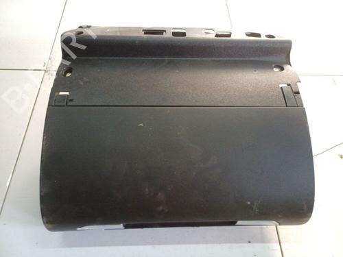 Used Glove box Glove box AUDI A3 (8P1) 2.0 TDI 16V (140 hp) 40245685 40245685