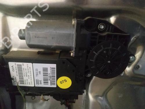Used Right rear window motor Right rear window motor 35337929 35337929