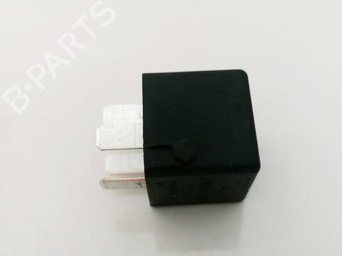 Electronic sensor MERCEDES-BENZ C-CLASS (W203) C 180 Kompressor (203.046) | BP33067312M84 - Image 3
