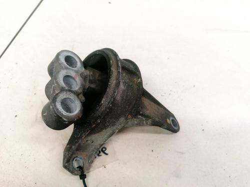 engine-mount-opel-zafira-a-mpv-t98-1999-2000-2001-2002-2003-2004-2005-2006-32889279 main image