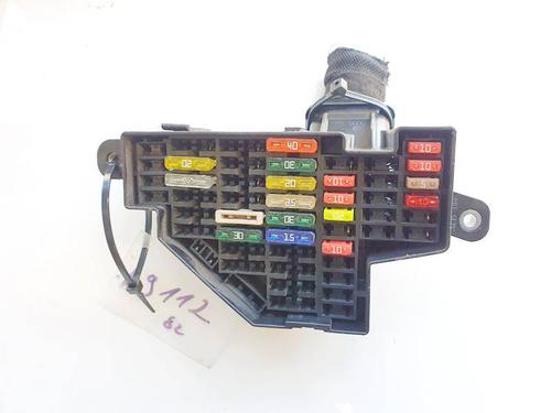 fuse-box-vw-golf-vi-5k1-2008-2009-2010-2011-2012-2013-2014-32944224 main image