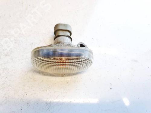 Used Right side indicator Right side indicator SUZUKI IGNIS I (FH) 1.3 (HV51, HX51, RG413) (83 hp) 35168640 35168640
