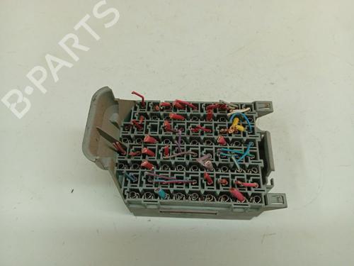 Fuse box VOLVO V70 II (285) D5 | BP37864763E1 - Image 3