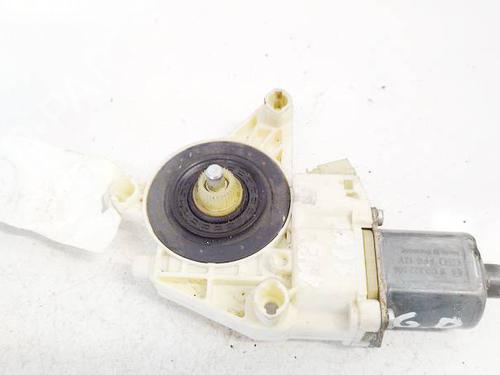 Used Right rear window motor Right rear window motor BMW 3 (F30, F80) 318 d (150 hp) 37084830 37084830