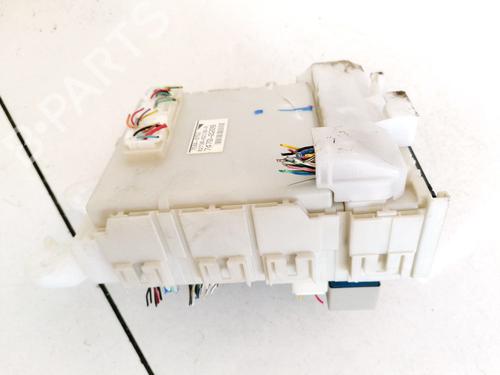 Used Fuse box Fuse box TOYOTA AURIS (_E15_) 1.4 D-4D (NDE150_, NDE150R) (90 hp) 32915913 32915913