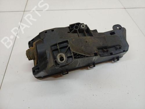 Fuse box VOLVO V70 II (285) D5 | BP37864876E1 - Image 4