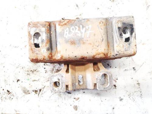 Used Engine mount Engine mount SKODA OCTAVIA I (1U2) 1.9 TDI (110 hp) 32966437 32966437