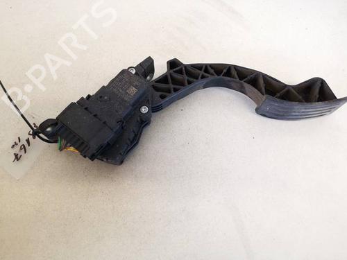 Used Pedal Pedal VOLVO V50 (545) 2.0 D (136 hp) 35279934 35279934