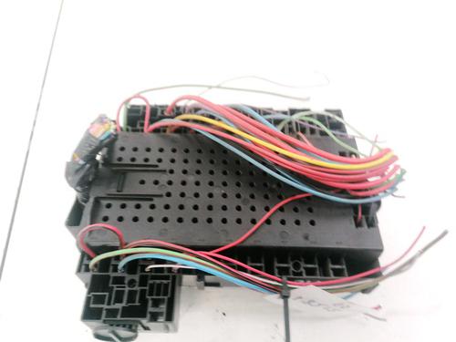 Fuse box VOLVO S60 I (384) D5 | BP32910456E1 - Image 2