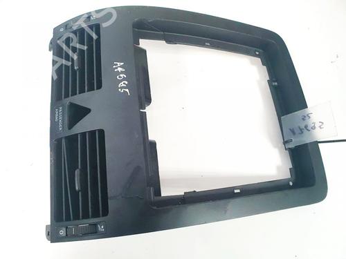 Used Air vent Air vent VW TOURAN (1T1, 1T2) 2.0 TDI (170 hp) 32893500 32893500