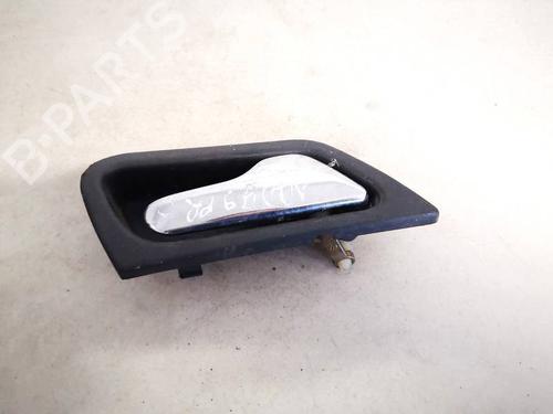 Used Front left interior door handle Front left interior door handle MERCEDES-BENZ C-CLASS (W203) C 180 (203.035) (129 hp) 35347283 35347283
