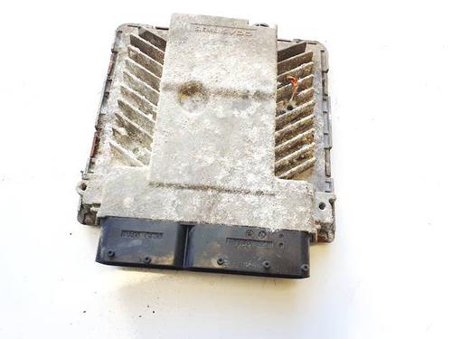Used Engine control unit (ECU) Engine control unit (ECU) VW PASSAT B6 (3C2) 2.0 TDI (170 hp) 33488578 33488578