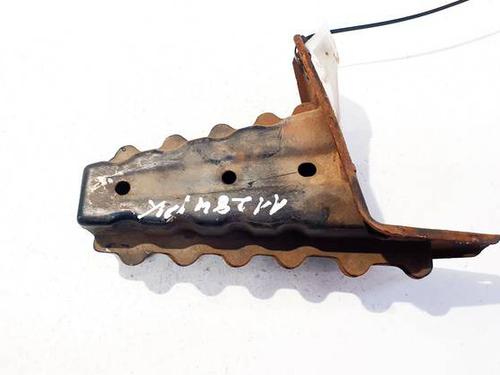 Used Front bumper bracket Front bumper bracket 36828359 36828359