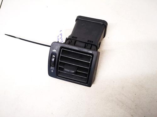 Used Air vent Air vent VOLVO V50 (545) 2.4 (140 hp) 33086234 33086234