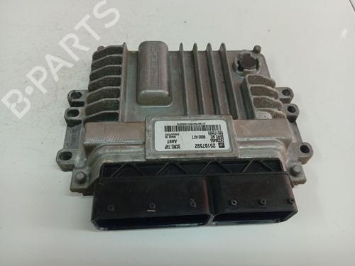Used Engine control unit (ECU) Engine control unit (ECU) CHEVROLET CRUZE Hatchback (J305) 2.0 CDI (163 hp) 40053412 40053412
