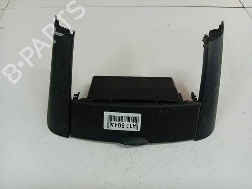 Used Glove box Glove box 38298893 38298893
