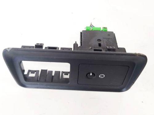 Used Switch Switch 37285733 37285733