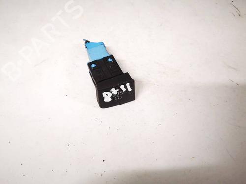 Used Switch Switch VW PASSAT B6 (3C2) 2.0 TDI (140 hp) 35340109 35340109