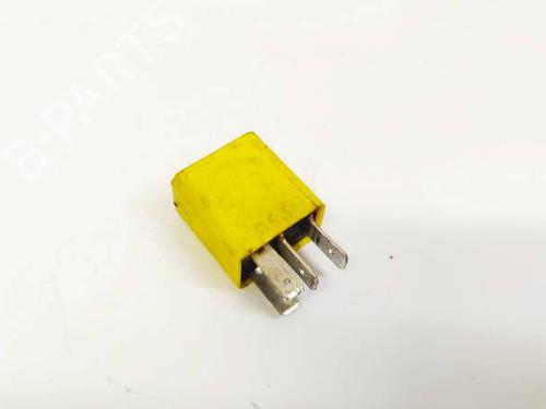 Used Electronic sensor Electronic sensor OPEL ZAFIRA A MPV (T98) 1.6 CNG (F75) (97 hp) 32623835 32623835