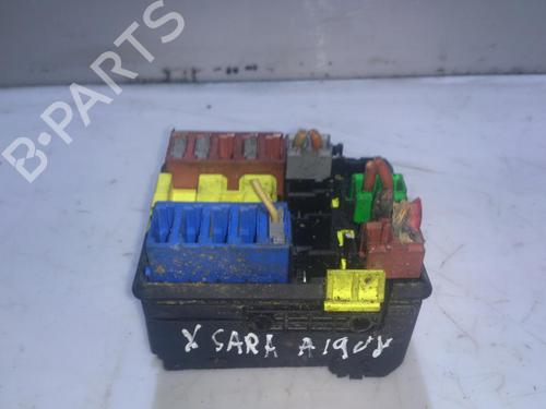 Used Fuse box Fuse box CITROËN XSARA (N1) 2.0 HDi 90 (90 hp) 33504841 33504841