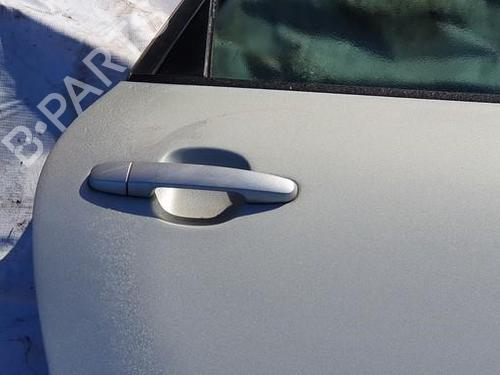 Used Front right exterior door handle Front right exterior door handle TOYOTA AVENSIS VERSO (_M2_) 2.0 D (CLM20_, CLM20R) (116 hp) 35856667 35856667